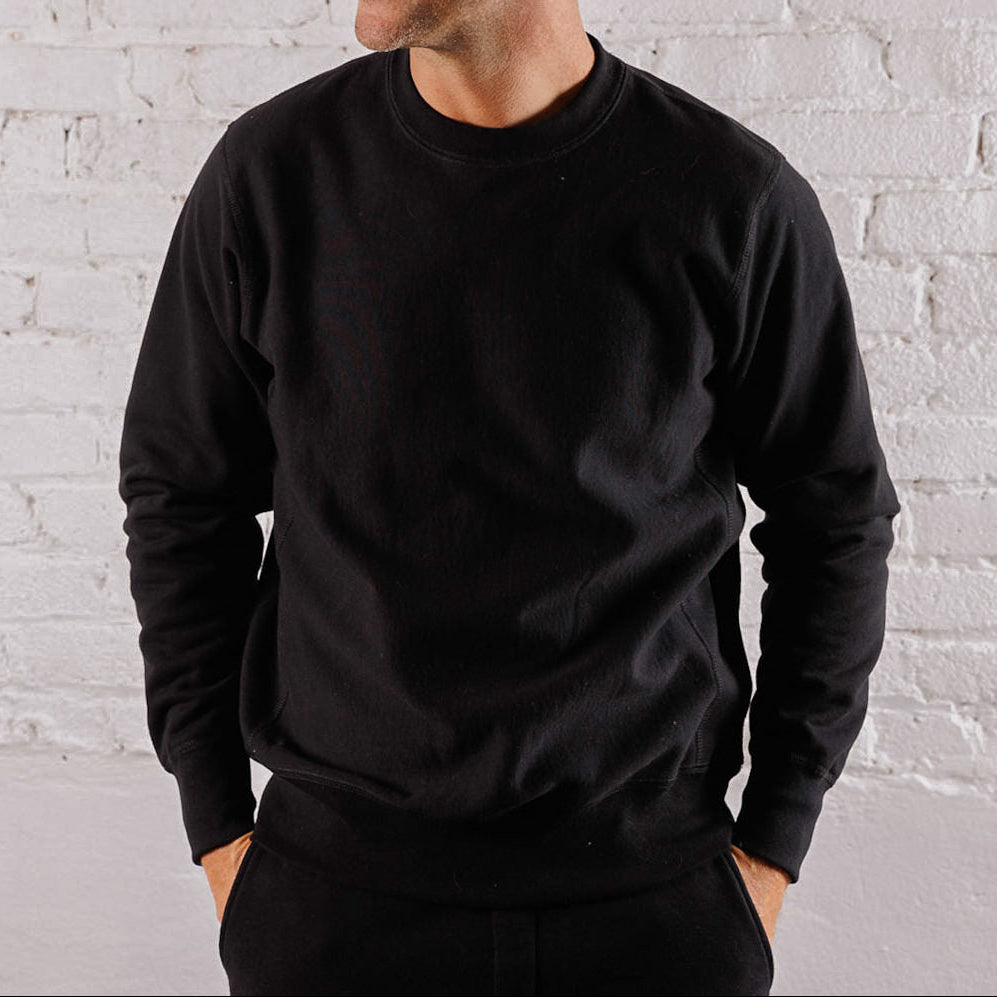 Skyline Heavyweight Fleece Crewneck Sweatshirt in Black I Men's