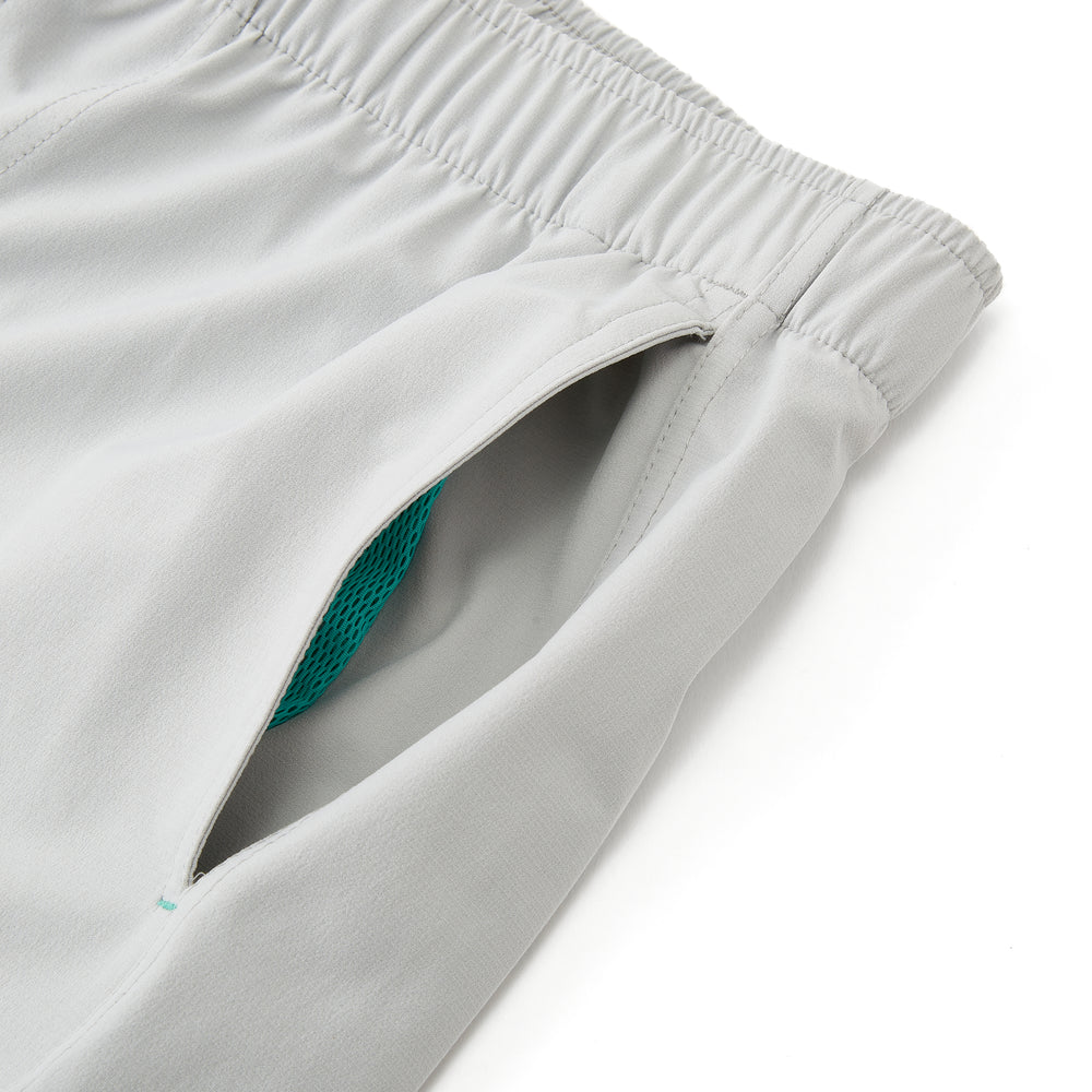 Everyday Short in Smoke from Myles Apparel