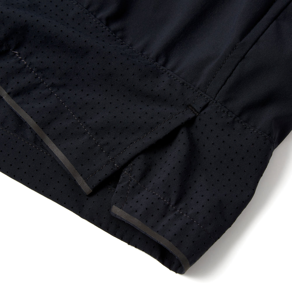 Switchback Short in Black from Myles Apparel