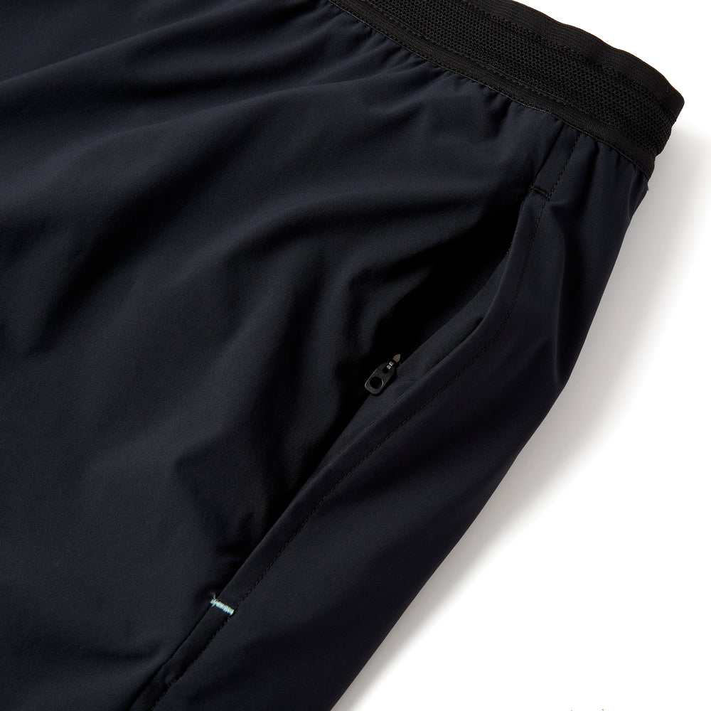 Switchback Short in Black from Myles Apparel